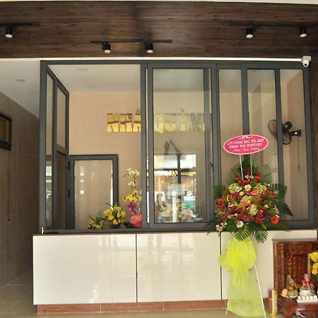 Nhã QuỳNh Hotel Rạch Giá Eksteriør billede